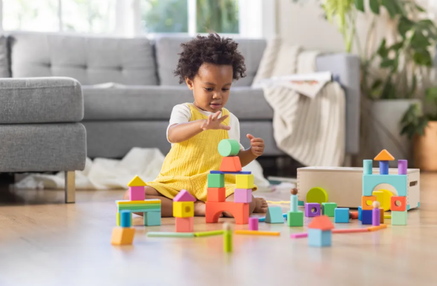 Exploring the 10 Educational Benefits of Developmental Toys