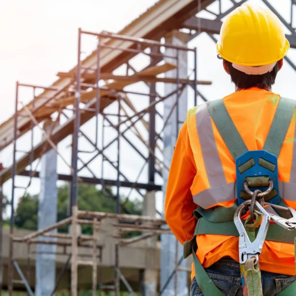 5 Best Practices for Mitigating Construction Health & Safety Risks