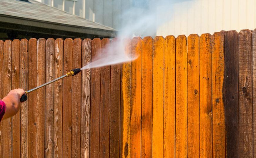 Step-By-Step: Integrating Pressure Washing Into Your House Painting Project