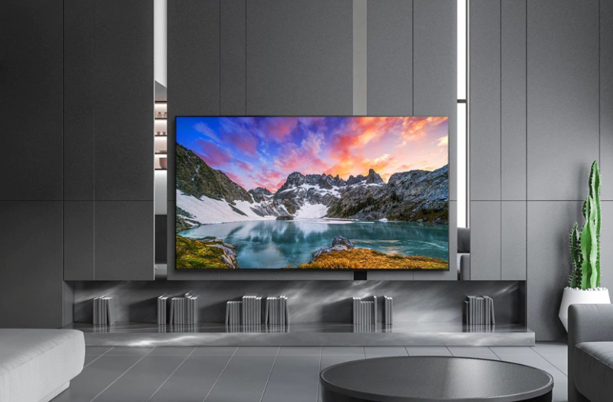 Home Theater Hero: Discover Samsung Big QLED TV for the Ultimate Viewing Experience