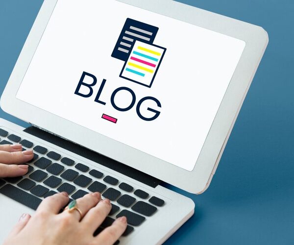 Top 10 Tech Blogs for Updates and Insights