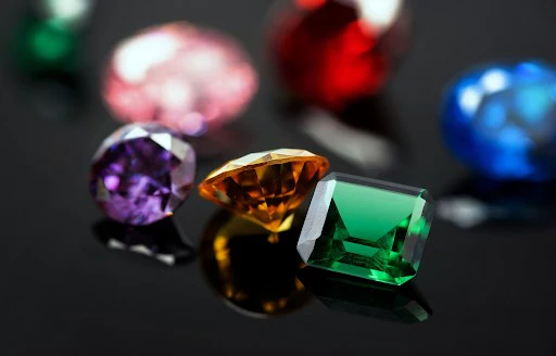 Natural, Lab-Grown, and Fancy Colored Variant diamonds