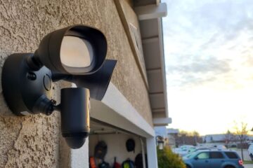 Floodlight Cameras