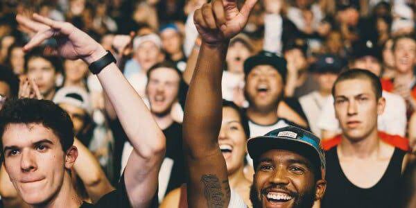 Building a Loyal Fanbase: How to Engage and Retain Your Listeners