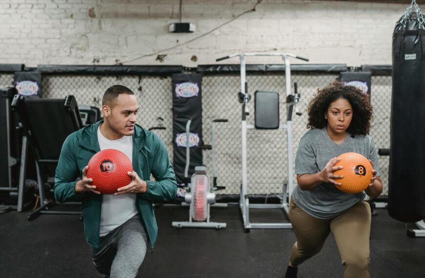 How a Physical Trainer in NYC Can Help You Achieve Your Goals