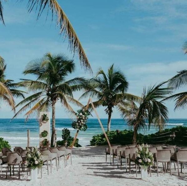 Why Are Destination Weddings Becoming the Ultimate Trend?