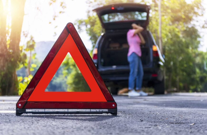 Essential Guide to Emergency Roadside Assistance: What You Need to Know