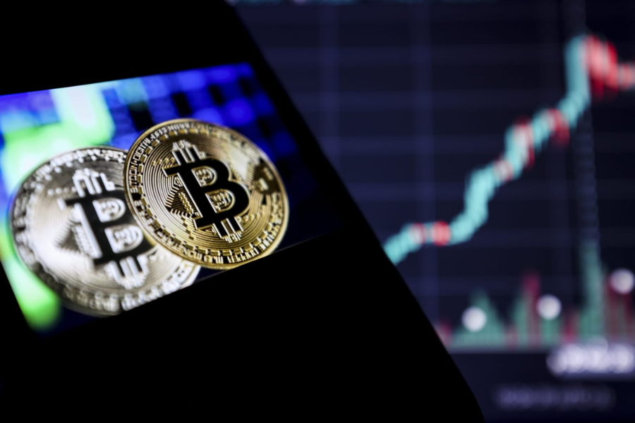 Bitcoin Rebounds After Brief Dip Below $57,950: That Buy the Dip Moment