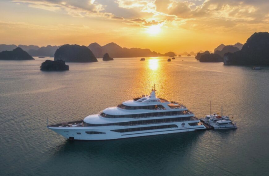 Find Out 5 Best Luxurious Halong Cruises for Your Fancy Tropical Vacation
