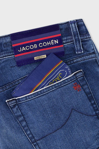 Jacob Cohen: Luxury Denim Redefined with Impeccable Craftsmanship