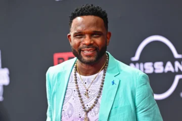 Darius McCrary Net Worth