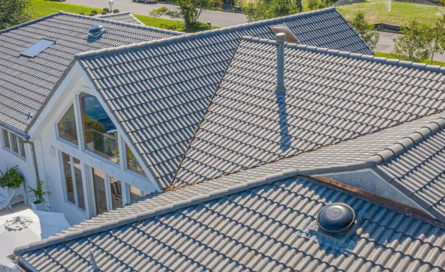 The Benefits Of Upgrading From An Old Roof To Modern Materials