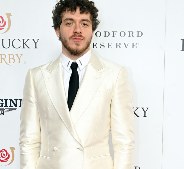 Jack Harlow White Suit: Merging Elegance with Modern Trends