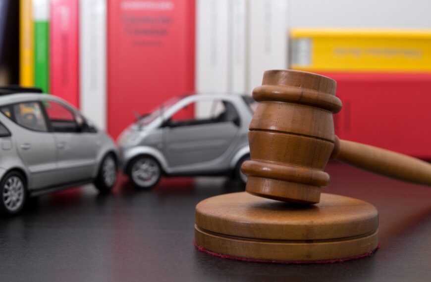 The Ultimate Guide to Auto Accident Settlements: Everything You Need to Know