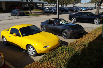 Comparing The Mazda Miata 1.8 Engine Dimensions With Other Sports Cars