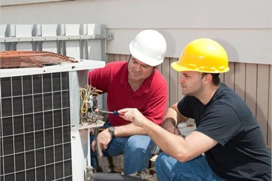 Top 6 Signs You Need Emergency HVAC Services Immediately